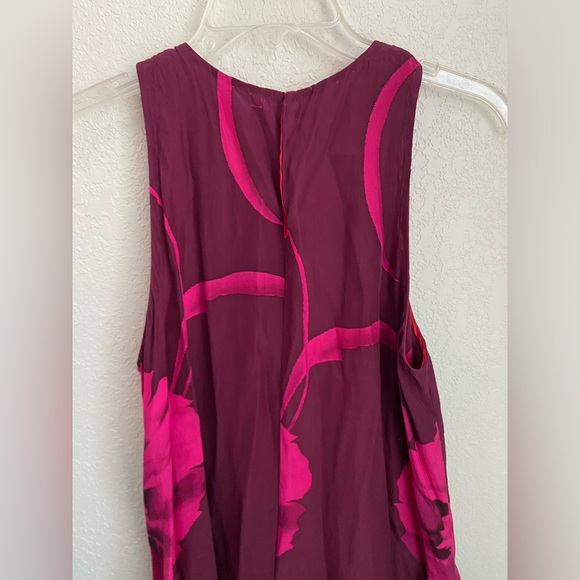 Common Thread Floral Silk Sleeveless Long Blouse Top Fuschia & Burgundy Size M - Picture 6 of 9